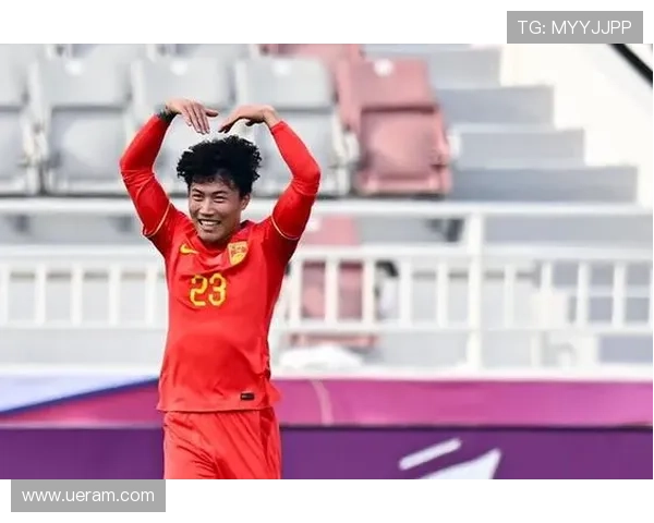 中国队勇夺亚洲杯冠军 展现强大实力赢得赛场荣耀 中国队勇夺亚洲杯冠军 展现强大实力赢得赛场荣耀