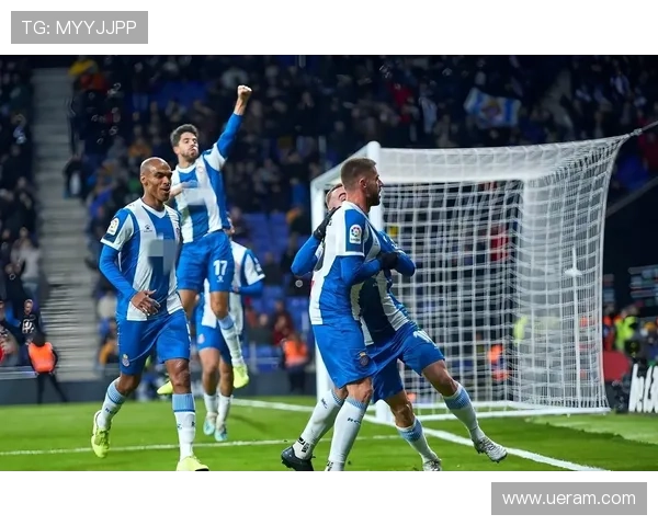 欧洲豪门激战升级新星闪耀引爆冬季足坛转会与争冠走势风云再起潮