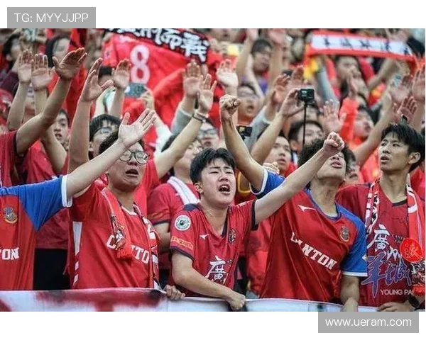 湖人逆转勇士上演惊险绝杀关键之战全场沸腾球迷热议赛季走势格局