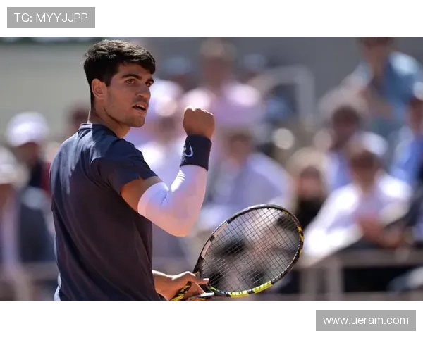 网球大师赛精彩对决圆满落幕 新一代球员崭露头角引关注